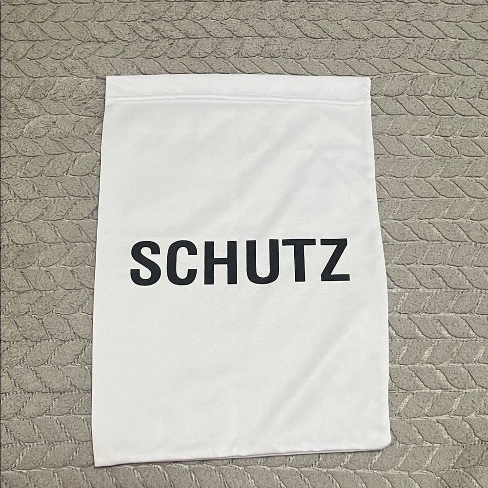 SCHUTZ White Dust Bag